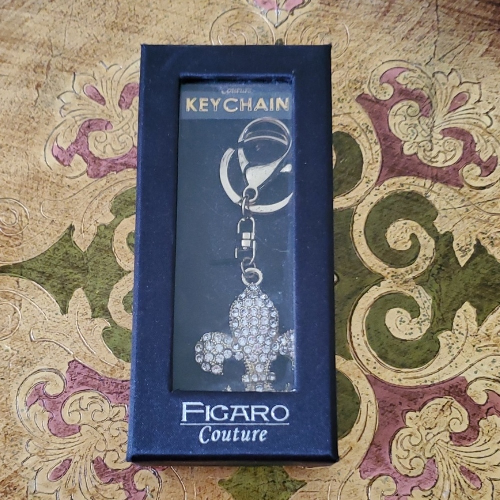 Figaro Couture Keychain